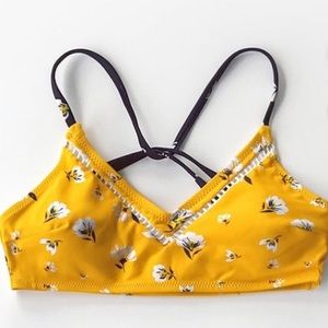 Cupshe NWT Yellow and Navy Floral Bikini, …